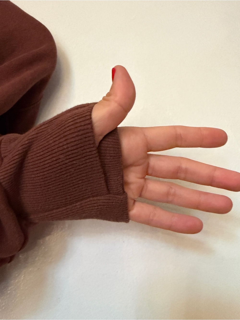 Athleta RETROPLUSH WRAP
CARDIGAN cropped sweatshirt shrug in mahogany heather - Picture 8 of 8